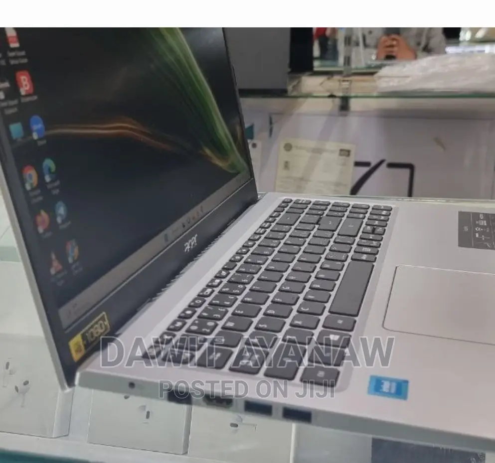 New Laptop Acer Aspire 1 8GB Intel Core 2 Quad SSD 128GB