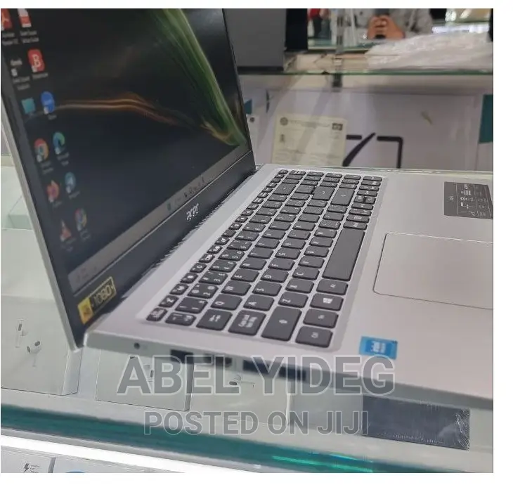 New Laptop Acer Aspire 1 4GB SSD 128GB