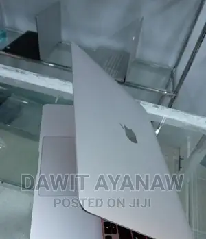 New Laptop Apple MacBook Air 2020 8GB Intel Core I5 SSD 512GB