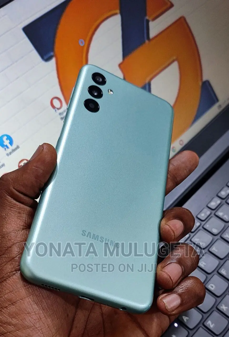 Samsung Galaxy M13 64 GB