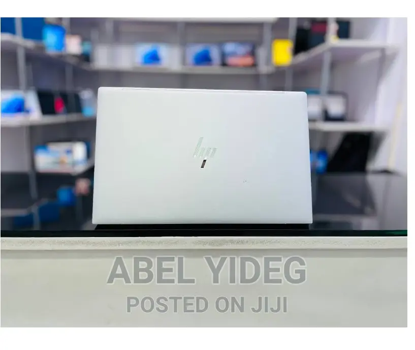 New Laptop HP Envy 13 8GB Intel Core I5 SSD 256GB