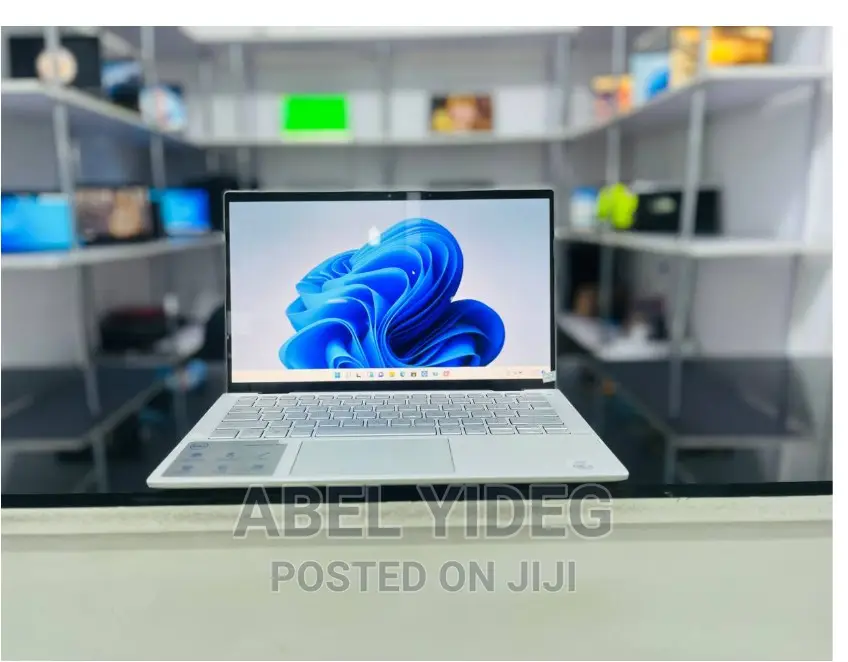 New Laptop Dell 8GB Intel Core I5 SSD 256GB