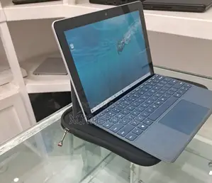 New Laptop Microsoft Surface Go 4GB Intel Core 2 Quad SSD 60GB