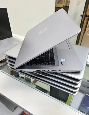 New Laptop HP 252 G3 8GB Intel Core I5 SSD 512GB