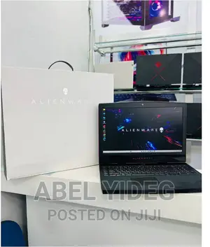 New Laptop Alienware M17x R2 16GB Intel Core i7 SSD 512GB