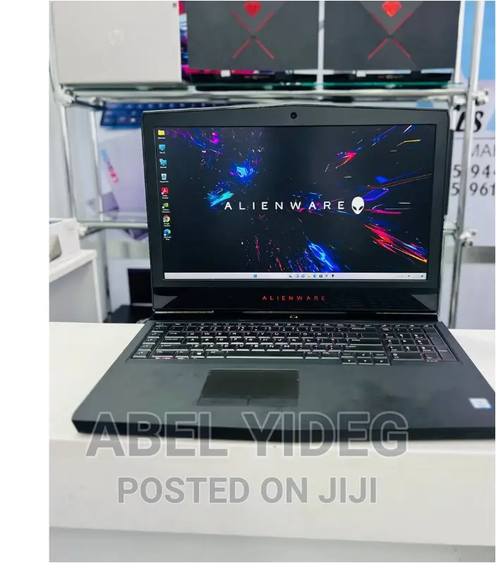 New Laptop Alienware M17x R2 16GB Intel Core i7 SSD 512GB