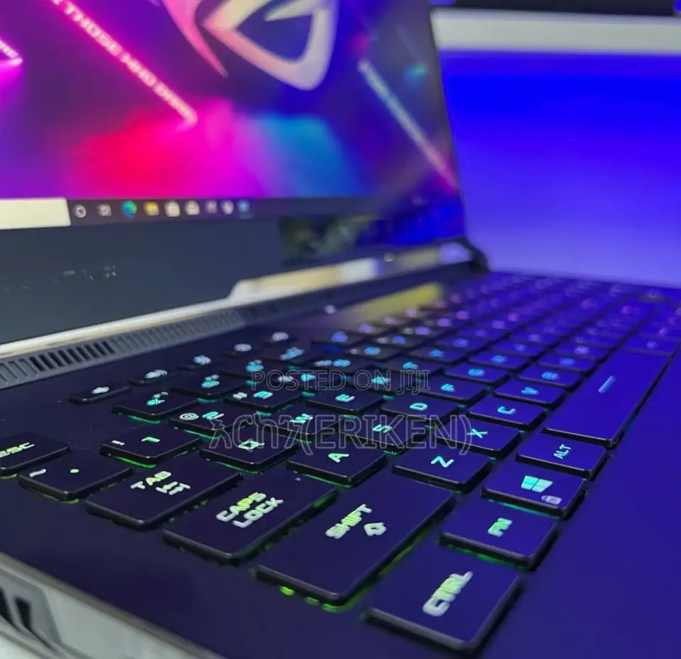 New Laptop Asus ROG Strix G15 32GB Intel Core I9 SSD 1T