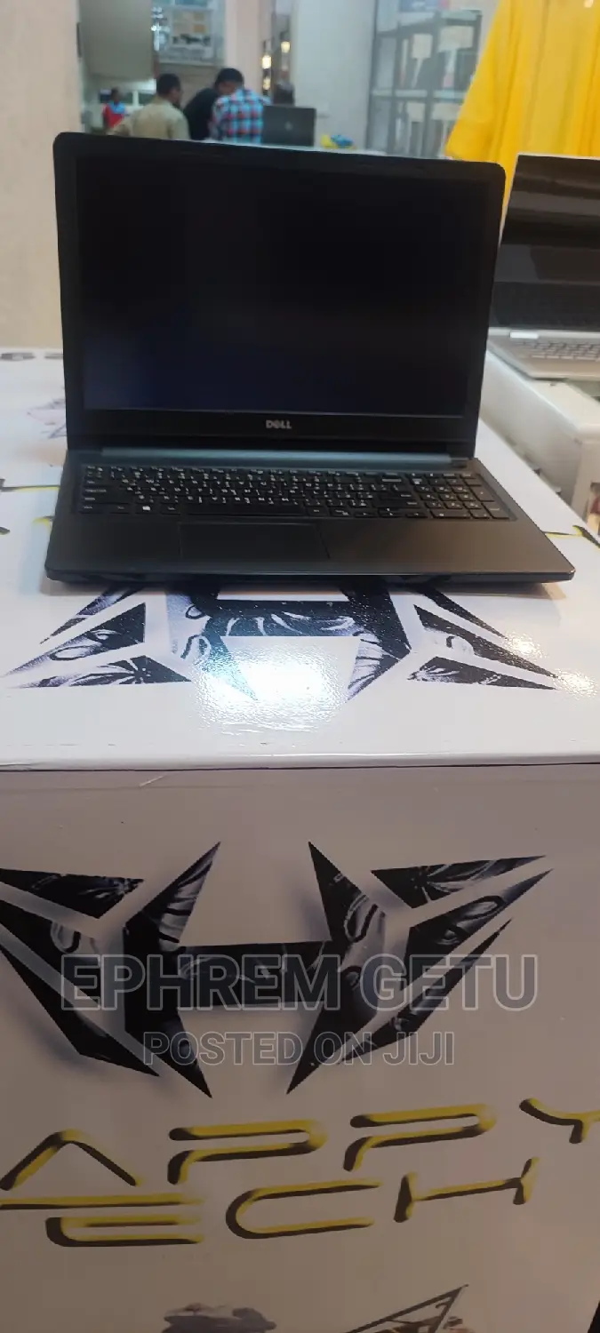 New Laptop Dell Inspiron 15 4GB Intel Core I5 HDD 1T