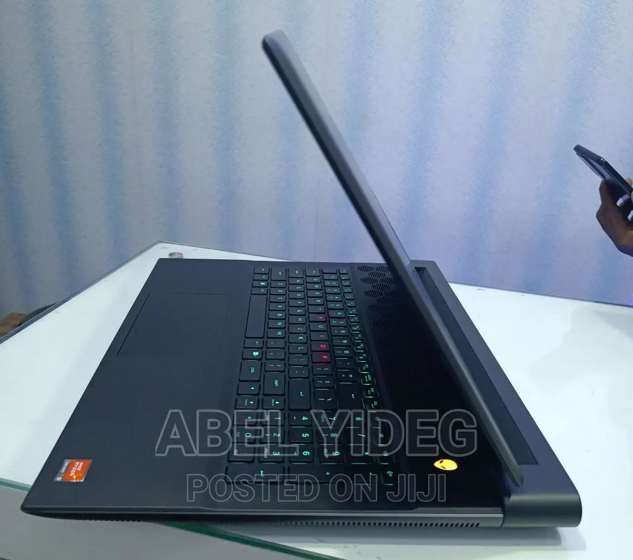 New Laptop Alienware Area-51m 32GB AMD Ryzen 9 SSD 1T