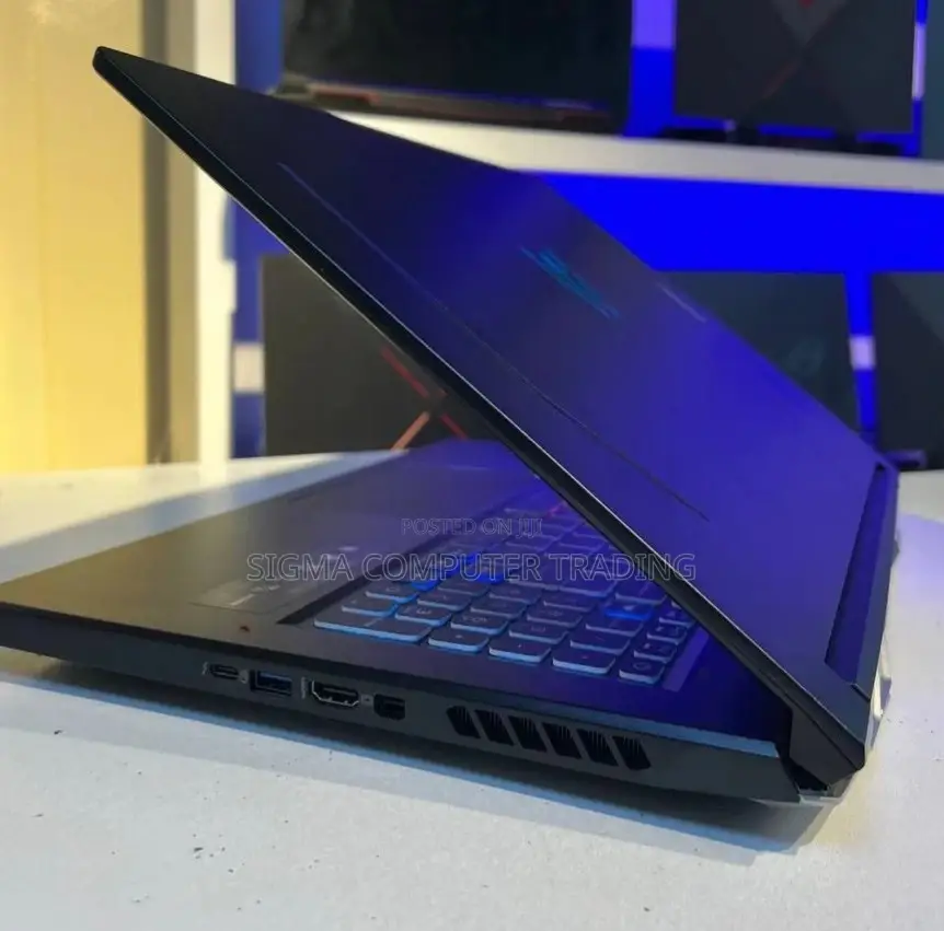 New Laptop Acer Predator Helios 300 16GB Intel Core I9 SSD 512GB