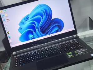 New Laptop MSI GF63 8GB Intel Core I5 HDD+SSD 256GB