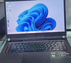 New Laptop MSI GF63 8GB Intel Core I5 HDD+SSD 256GB