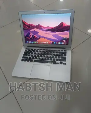 New Laptop Apple MacBook 2015 8GB Intel Core i5 SSD 128GB