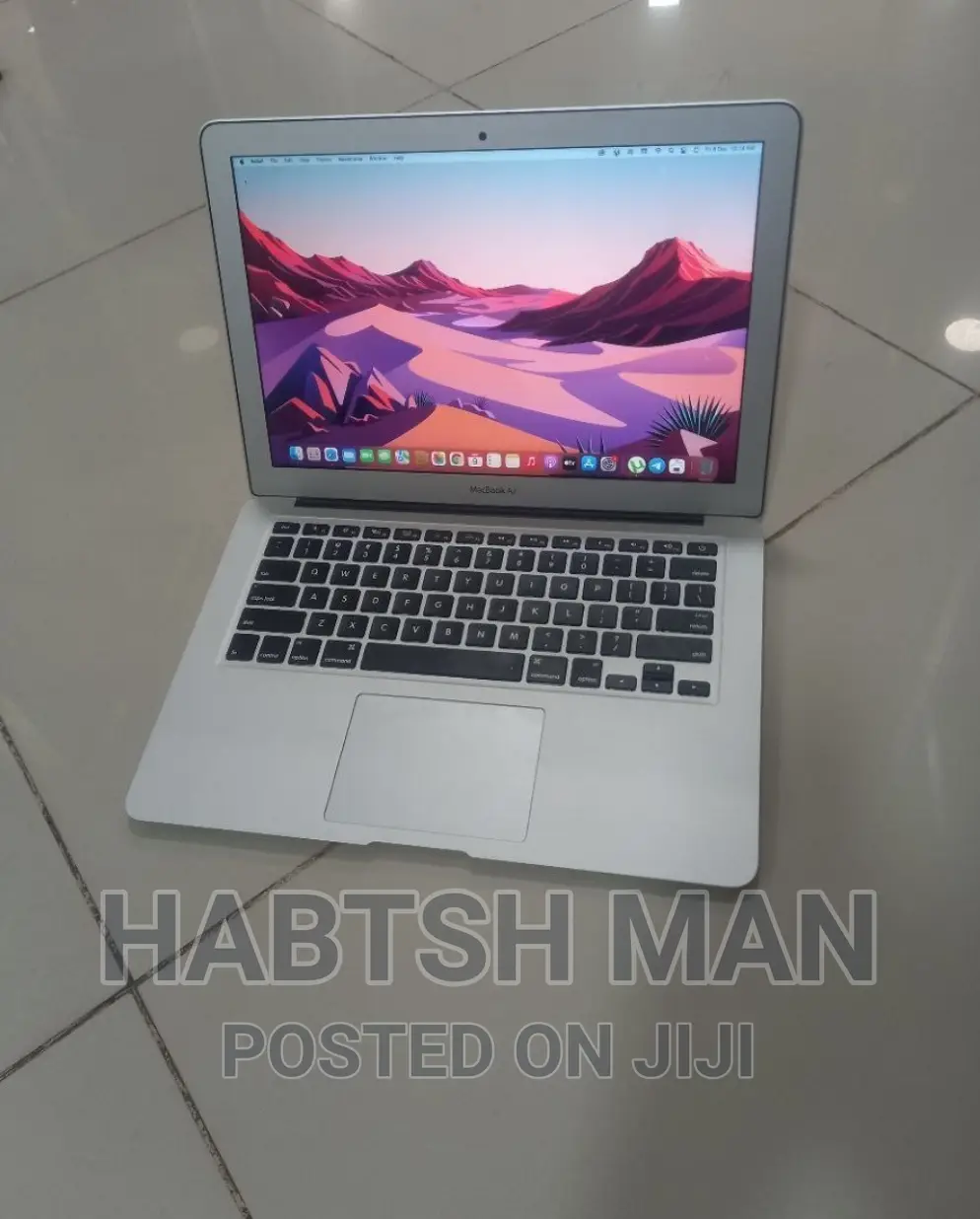 New Laptop Apple MacBook 2015 8GB Intel Core i5 SSD 128GB