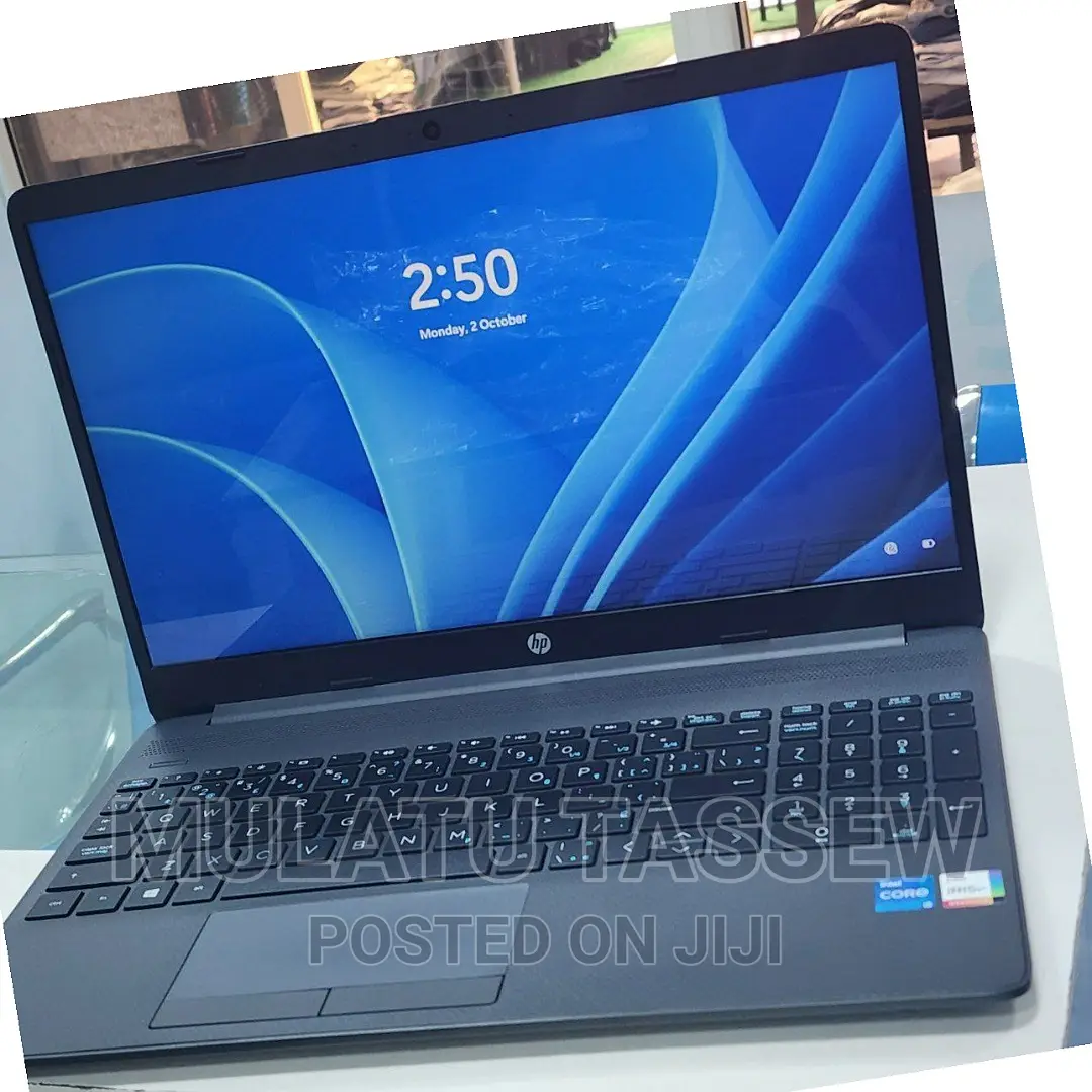 New Laptop HP Stream Notebook 8GB Intel Core I5 HDD 1T