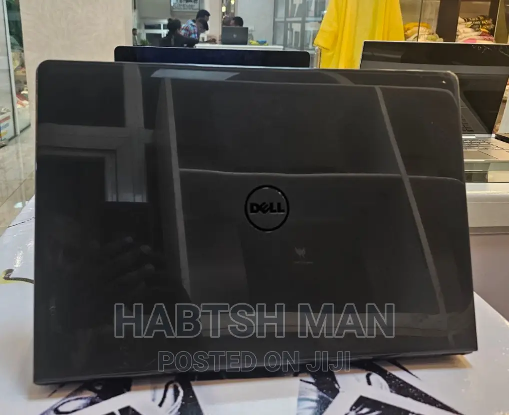 Laptop Dell Inspiron 15 4GB Intel Core I5 HDD 1T