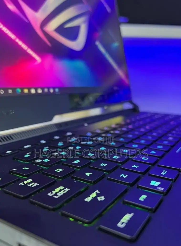 New Laptop Asus ROG Strix G15 G512 32GB Intel Core I9 SSD 1T