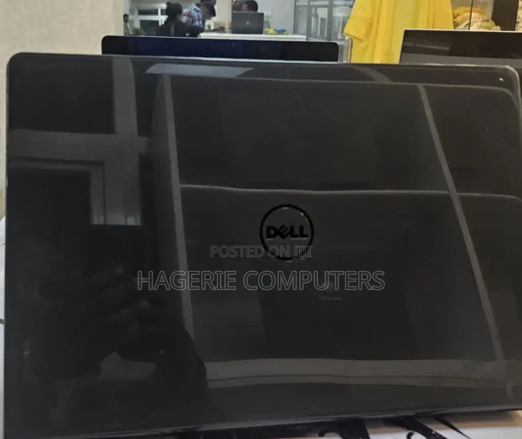 New Laptop Dell Inspiron 3542 4GB Intel Core I5 SSD 1T