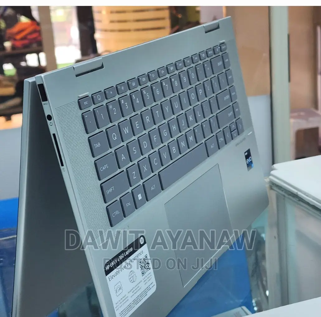 New Laptop HP Envy 15 16GB Intel Core I7 SSD 512GB