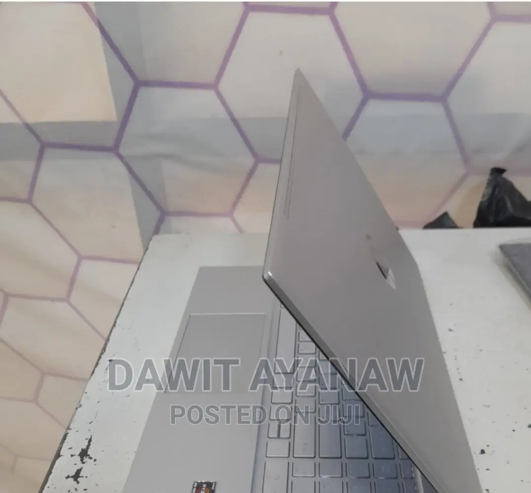 New Laptop HP Pavilion 15 16GB AMD Ryzen 7 SSD 512GB