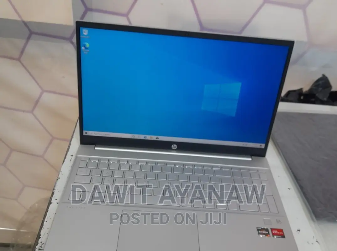 New Laptop HP Pavilion 15 16GB AMD Ryzen 7 SSD 512GB