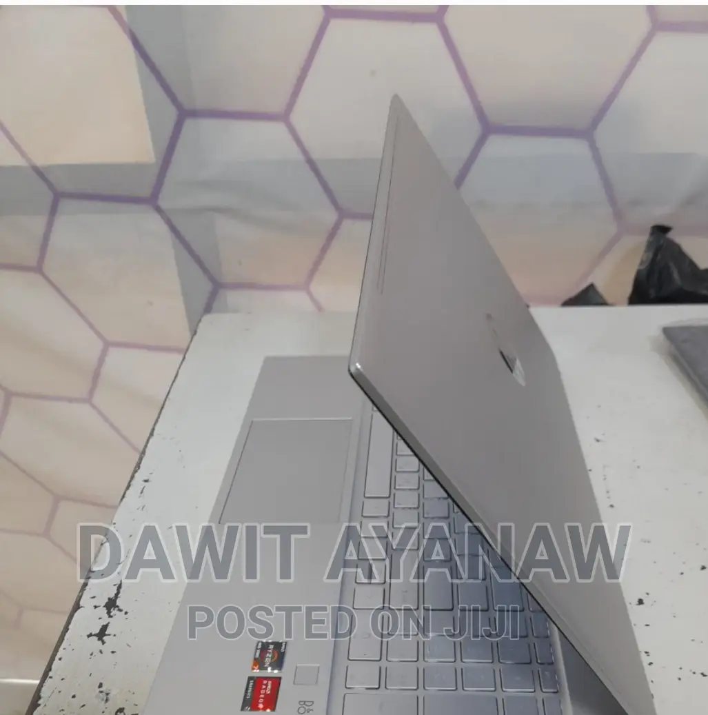 New Laptop HP Pavilion 15 16GB AMD Ryzen 7 SSD 512GB