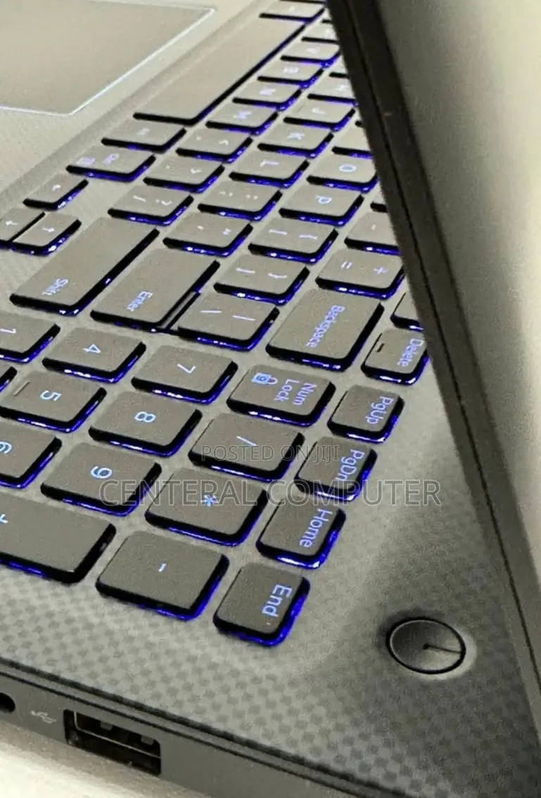 New Laptop Dell G GB Intel Core I7 SSD 512GB