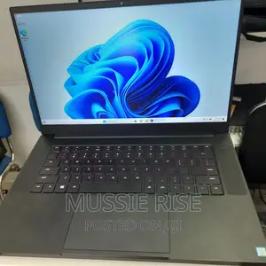 Laptop Razer Blade Stealth 16GB Intel Core I7 SSD 1T