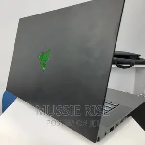 Laptop Razer Blade Stealth 16GB Intel Core I7 SSD 1T