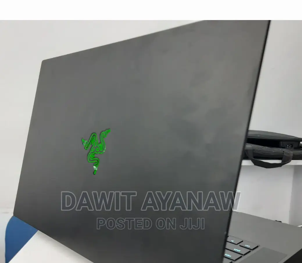 New Laptop Razer Blade 16GB Intel Core I7 SSD 1T