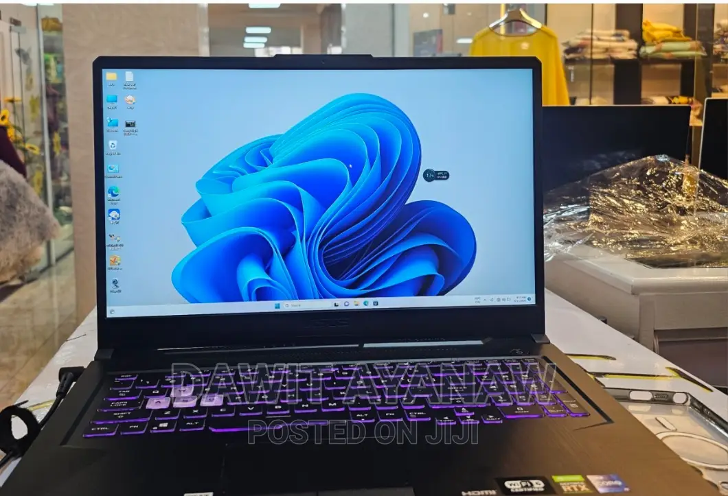 New Laptop Asus 32GB Intel Core I7 SSD 1T