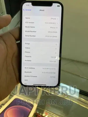 Photo - Apple iPhone 12 128 GB Gray