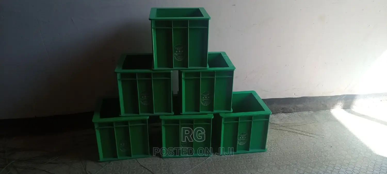 Plastic Concrete Molde