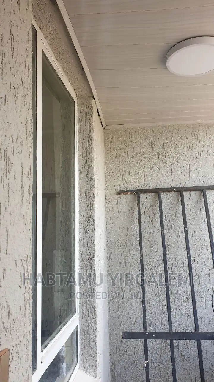 Furnished 1bdrm Condo in Codominum, Kirkos for sale