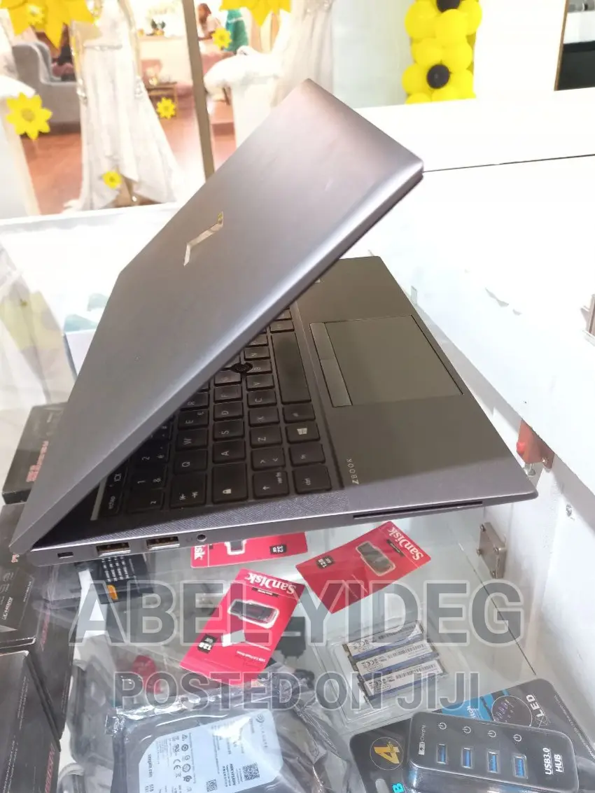New Laptop HP ZBook 14 16GB Intel Core i7 SSD 1T