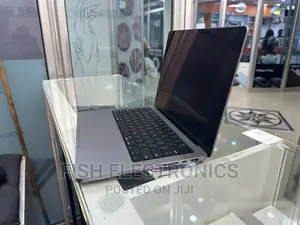 New Laptop Apple MacBook Pro 2021 M1 16GB Apple M1 Pro SSD 1T