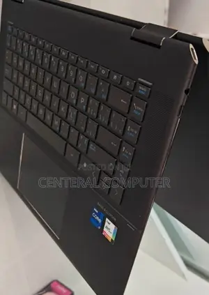 New Laptop HP Spectre 14 16GB Intel Core I7 SSD 1T