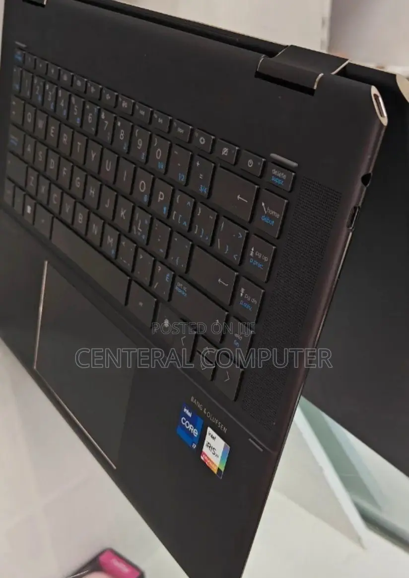 New Laptop HP Spectre 14 16GB Intel Core I7 SSD 1T