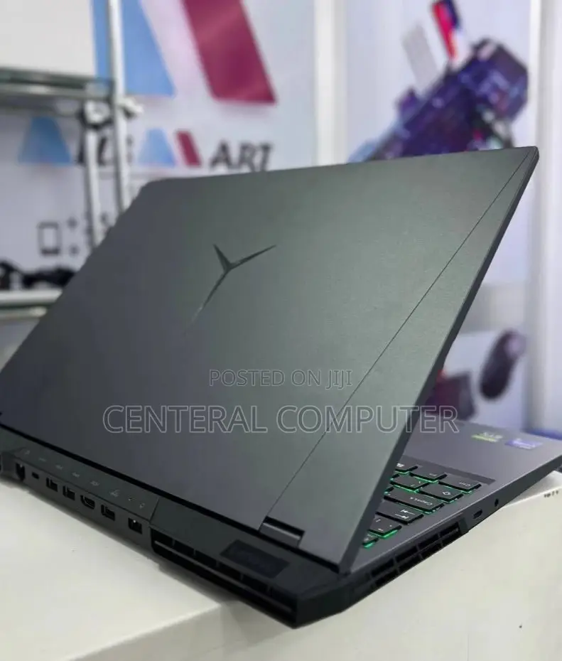 New Laptop Lenovo Legion 7 16GB Intel Core I9 SSD 1T