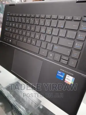 New Laptop HP Spectre 16GB Intel Core I7 SSD 1T