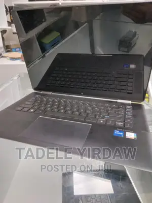 New Laptop HP Spectre 16GB Intel Core I7 SSD 1T