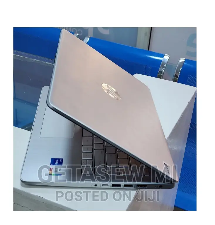 New Laptop HP Stream Notebook 16GB Intel Core I7 SSD 512GB
