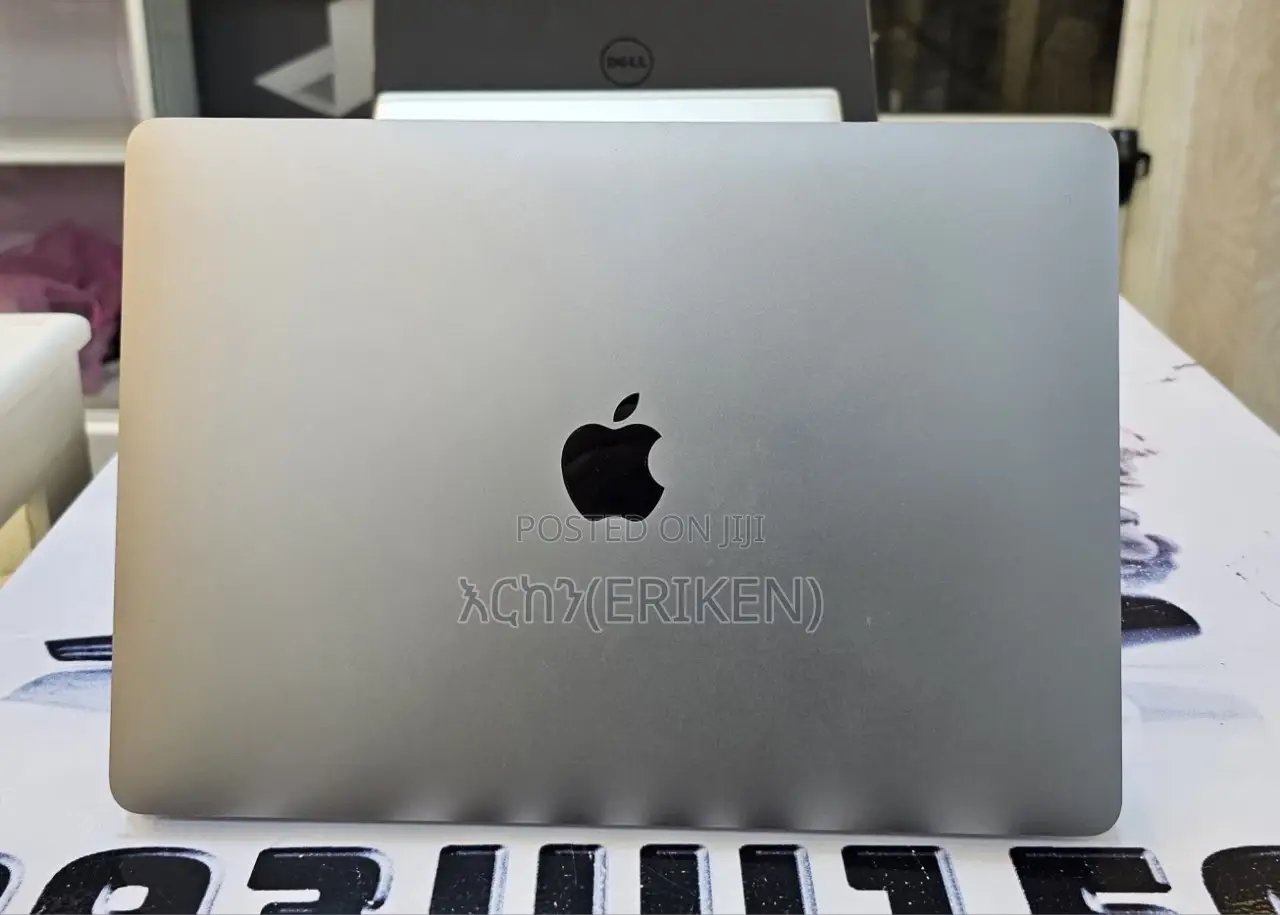 New Laptop Apple MacBook Air 2020 M1 8GB Apple M1 SSD 256GB