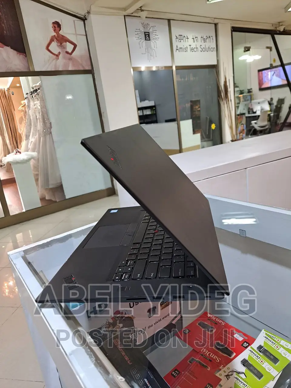 New Laptop Lenovo ThinkPad X1 Carbon 16GB Intel Core I7 SSD 512GB