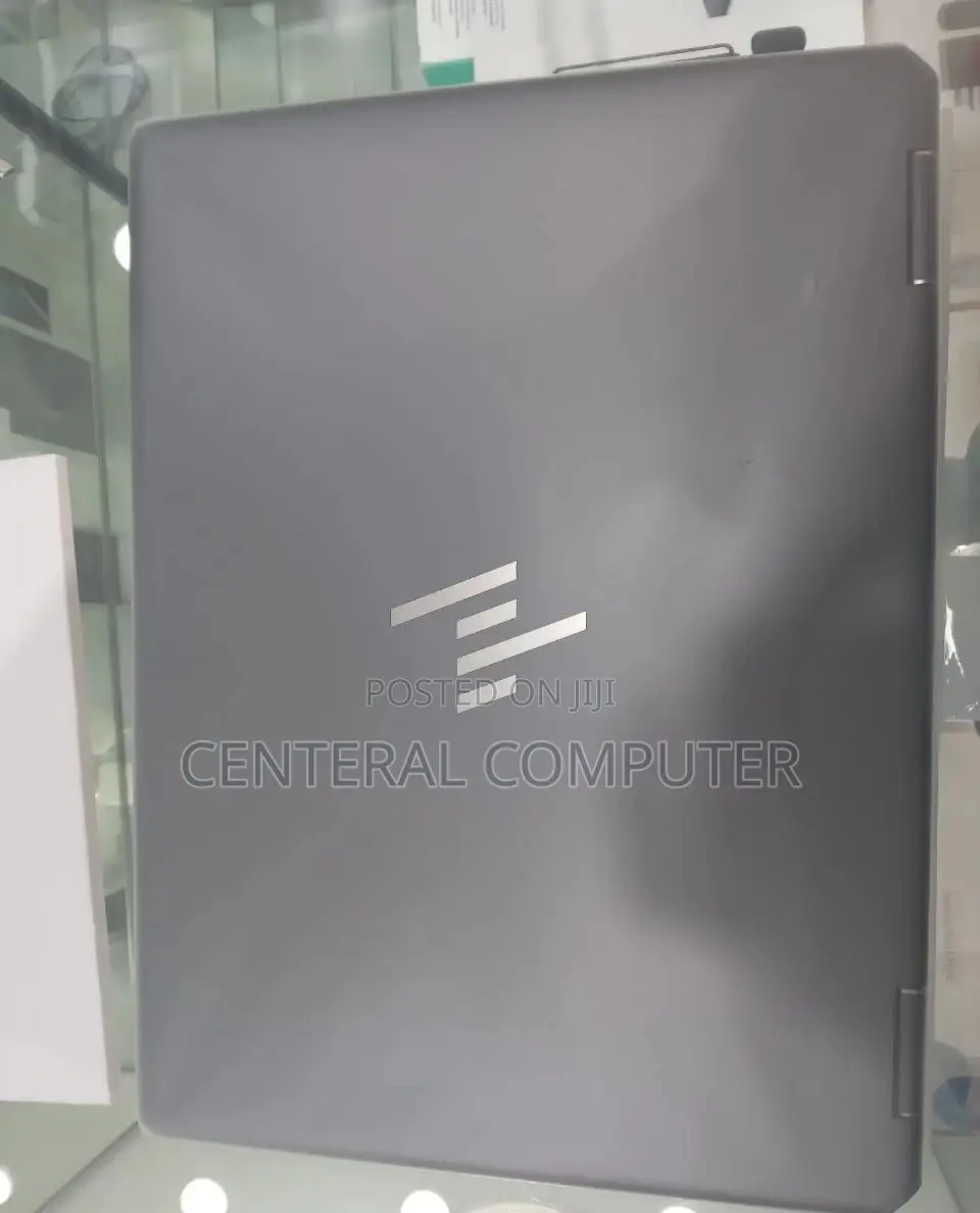 New Laptop HP Spectre 13t 16GB Intel Core I7 SSD 512GB