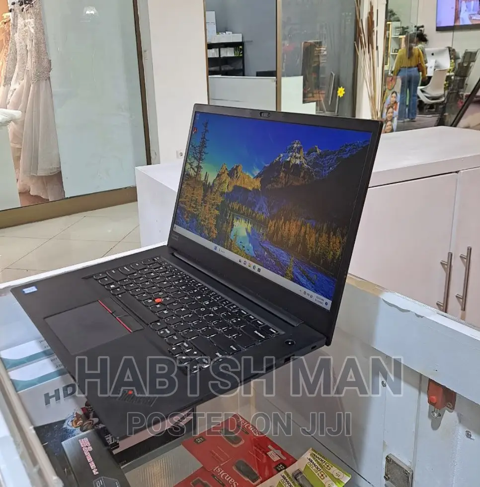 New Laptop Lenovo ThinkPad X1 Carbon 16GB Intel Core I7 SSD 512GB