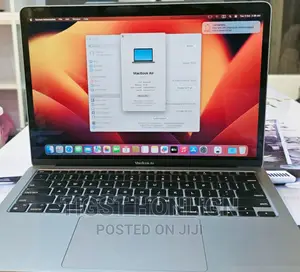 New Laptop Apple MacBook Air 8GB Apple M1 SSD 256GB
