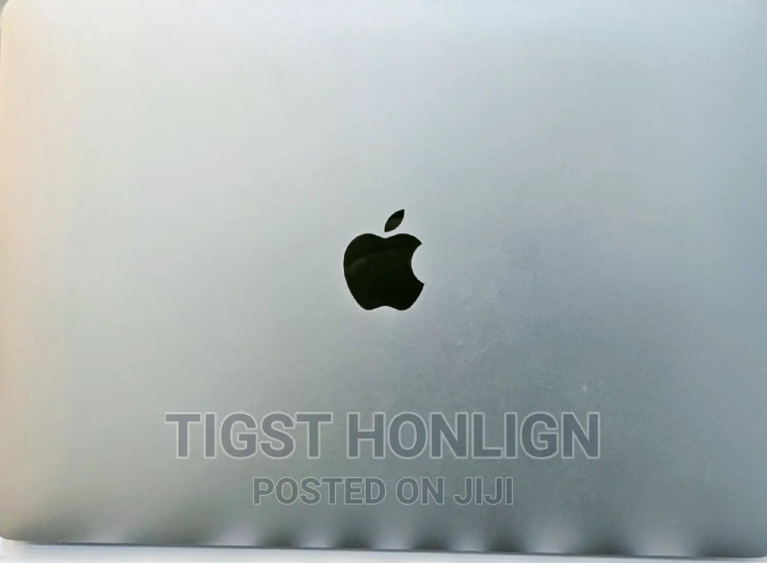 New Laptop Apple MacBook Air 8GB Apple M1 SSD 256GB