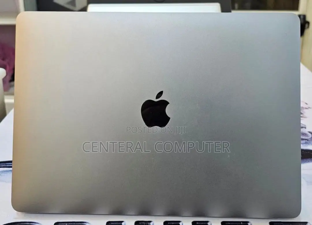 New Laptop Apple MacBook Air 2020 M1 8GB Apple M1 SSD 256GB