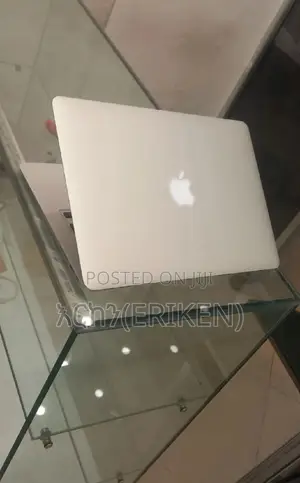 New Laptop Apple MacBook Air 2015 8GB Apple M1 SSD 128GB